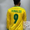Áo Bóng Đá Retro Tuyển Brazil 1998 Dài Tay - Sân Nhà In Tên Ronaldo Số 9