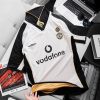 Áo Bóng Đá Retro Manchester United 2001 - Bản Kỷ Niệm