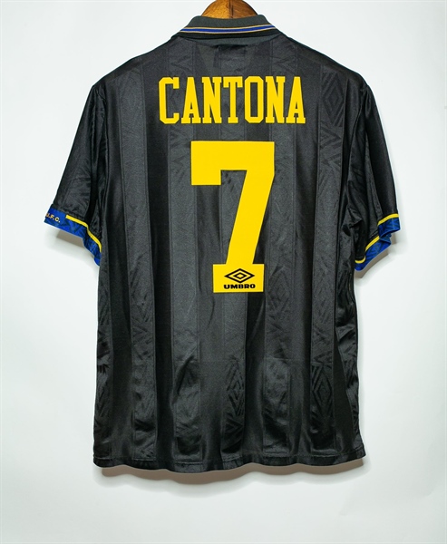 Áo Bóng Đá Retro Manchester United 1993 - Sân Khách In Tên Cantona Số 7