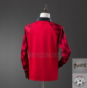 Áo Bóng Đá Retro Dài Tay Manchester United 96/97 - Sân Nhà Áo Bóng Đá Retro Dài Tay Manchester United 96/97 - Sân Nhà