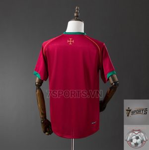 Áo Bóng Đá Retro Tuyển Bồ Đào Nha 2006 - Sân Nhà Áo Bóng Đá Retro Tuyển Bồ Đào Nha 2006 - Sân Nhà