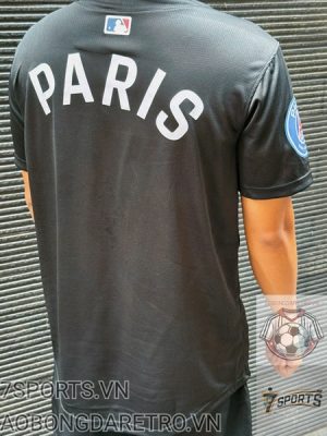 Áo Bóng Đá PSG 2025/26 - Phiên Bản Áo Bóng Chày Áo Bóng Đá PSG 2025/26 - Phiên Bản Áo Bóng Chày