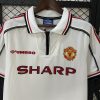 Áo Bóng Đá Retro Manchester United 1998/00 - Bản Kỷ Niệm Áo Bóng Đá Retro Manchester United 1998/00 - Bản Kỷ Niệm